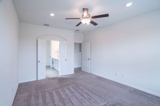 10201 Claire Creek Road, Fort Worth, TX 76126