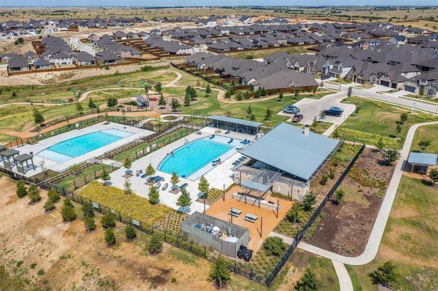 10201 Claire Creek Road, Fort Worth, TX 76126