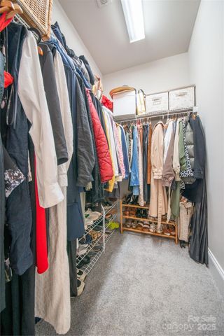 521 Lees Court Street, Charlotte, NC 28211