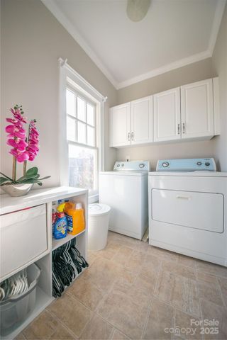 521 Lees Court Street, Charlotte, NC 28211