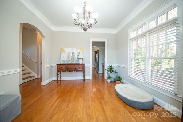 521 Lees Court Street, Charlotte, NC 28211