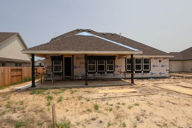 12111 Upper Meadows Avenue, Mont Belvieu, TX 77535