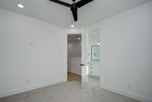 3206 Live Oak Street, Houston, TX 77004