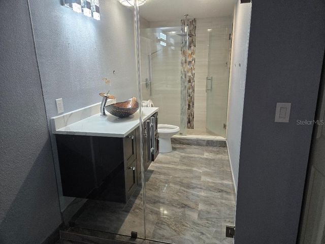 6532 LA MESA CIRCLE, Tampa, FL 33634