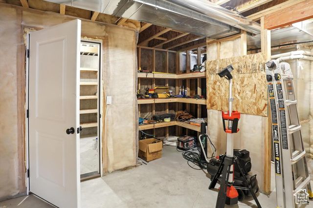 798 W 50 N, Hyrum, UT 84319