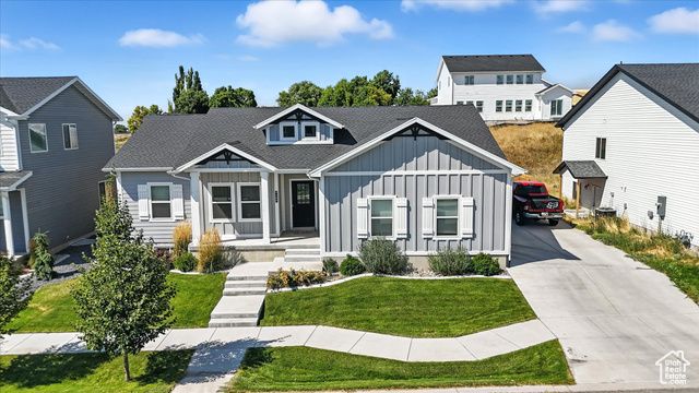 798 W 50 N, Hyrum, UT 84319