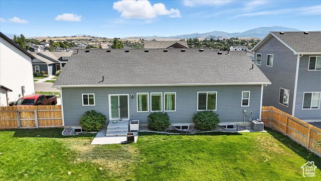 798 W 50 N, Hyrum, UT 84319