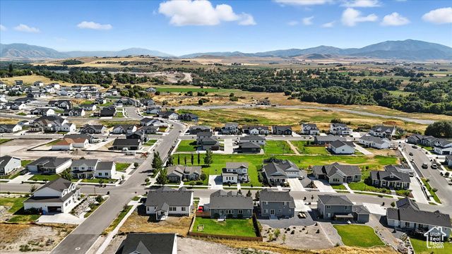 798 W 50 N, Hyrum, UT 84319