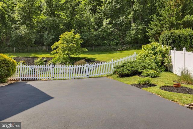 480 PATHFINDER DR, Birdsboro, PA 19508