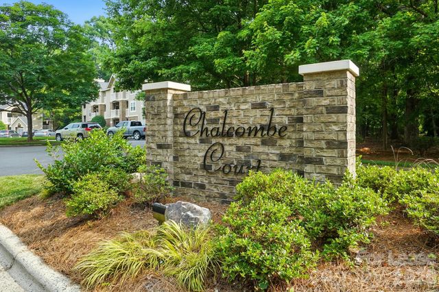 5007 Sharon Road R, Charlotte, NC 28210