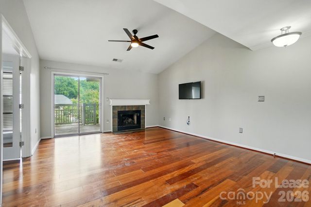 5007 Sharon Road R, Charlotte, NC 28210