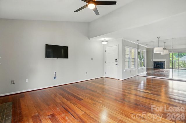 5007 Sharon Road R, Charlotte, NC 28210