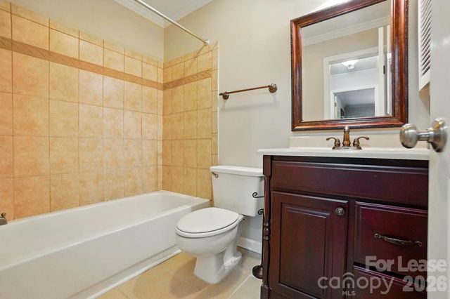 5007 Sharon Road R, Charlotte, NC 28210