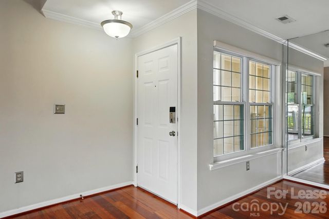 5007 Sharon Road R, Charlotte, NC 28210