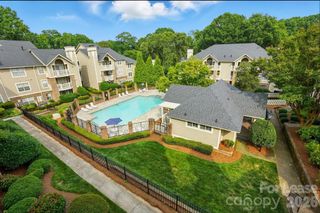 5007 Sharon Road R, Charlotte, NC 28210