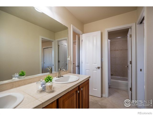 1189 Hawk Ridge Road, Lafayette, CO 80026