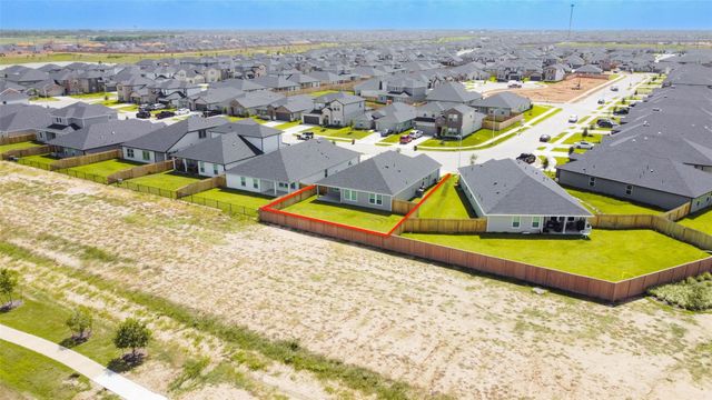 30307 Lighthouse Bluff Lane, Fulshear, TX 77441