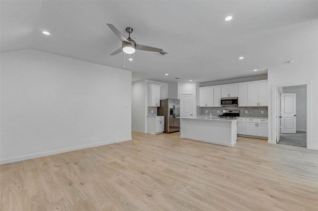 30307 Lighthouse Bluff Lane, Fulshear, TX 77441