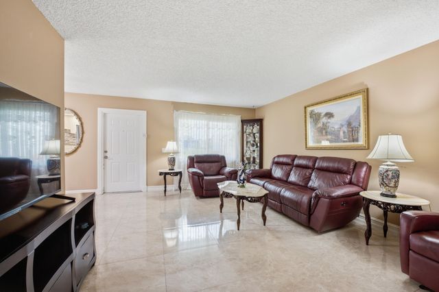 54 Capri B, Delray Beach, FL 33484
