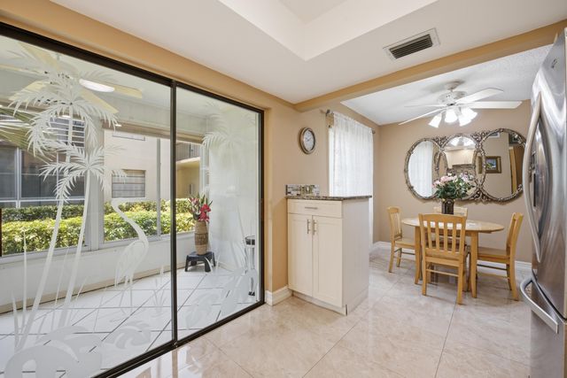 54 Capri B, Delray Beach, FL 33484