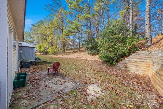 16865 Timber Crossing Road, Charlotte, NC 28213