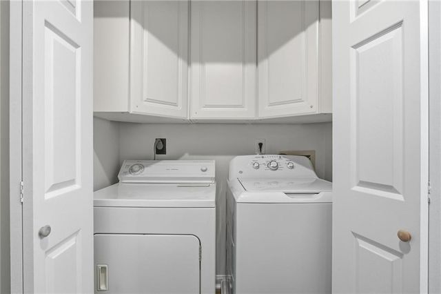 307 Barrington Hills Drive, Sandy Springs, GA 30350