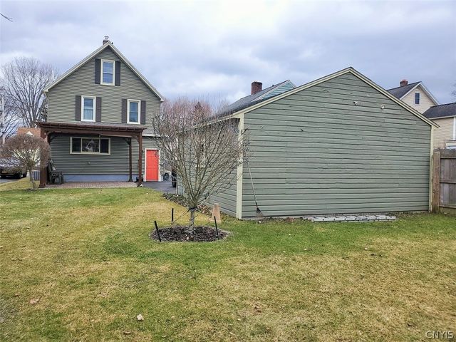 15 Banks Street, Cortland, NY 13045