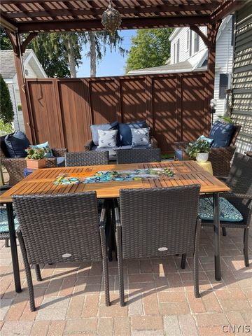 15 Banks Street, Cortland, NY 13045