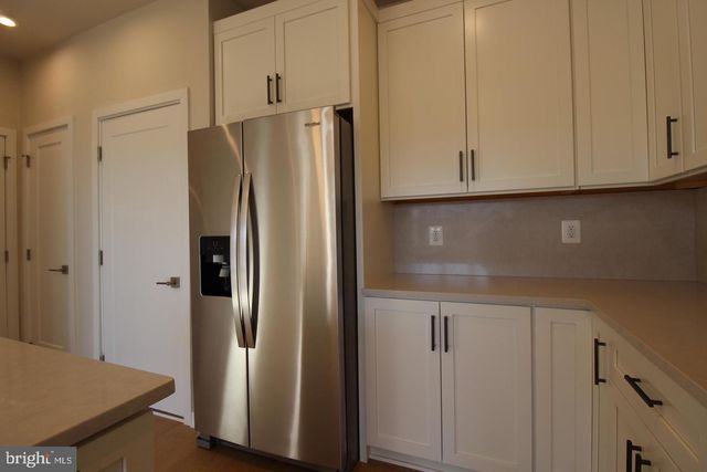 22383 ROANOKE RISE TER, Ashburn, VA 20148