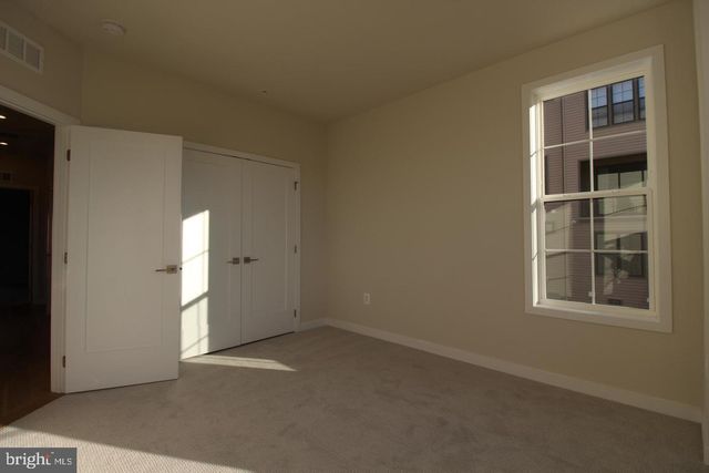 22383 ROANOKE RISE TER, Ashburn, VA 20148