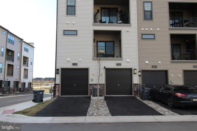 22383 ROANOKE RISE TER, Ashburn, VA 20148