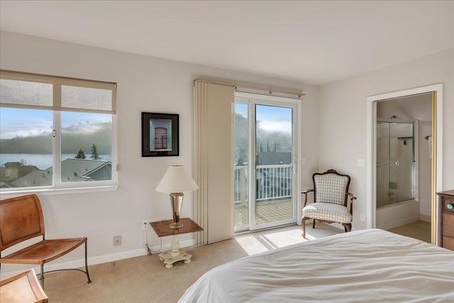 935 Foothill Rd, Copperopolis, CA 95228