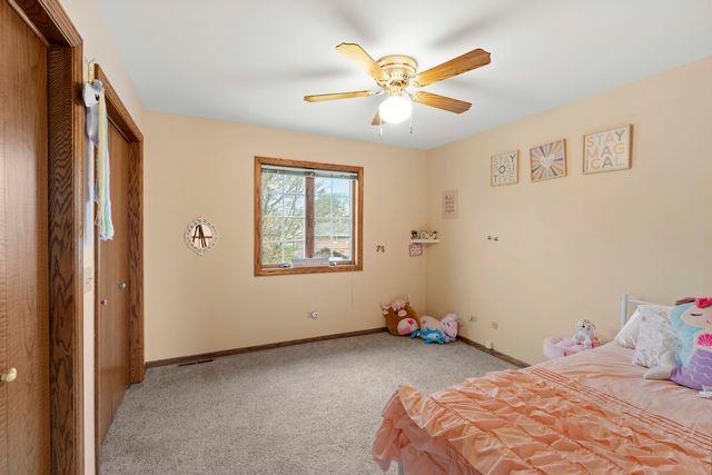 524 Meadow Lane, Beecher, IL 60401