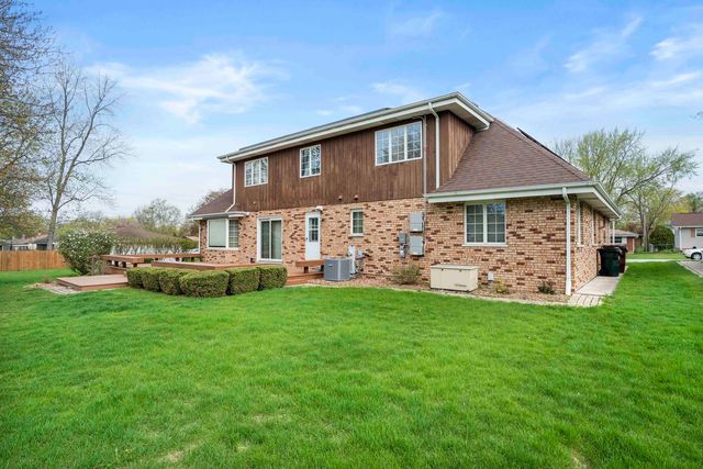 524 Meadow Lane, Beecher, IL 60401