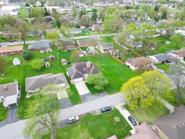 524 Meadow Lane, Beecher, IL 60401