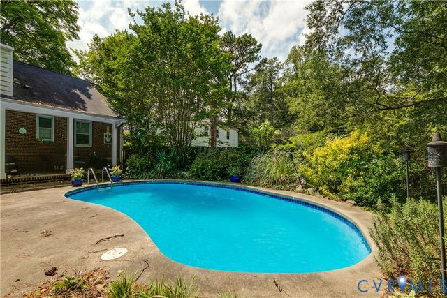 7801 Woodman Rd, Henrico, VA 23228
