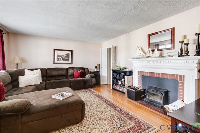 7801 Woodman Rd, Henrico, VA 23228
