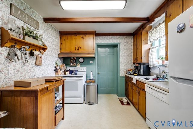 7801 Woodman Rd, Henrico, VA 23228