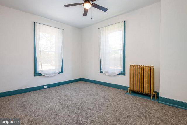 145 W HIGH ST, Womelsdorf, PA 19567