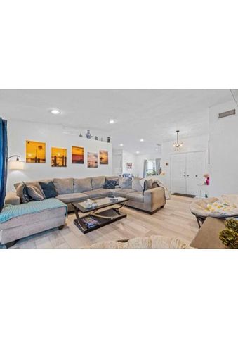 4021 SW 72ND Terrace, Davie, FL 33314