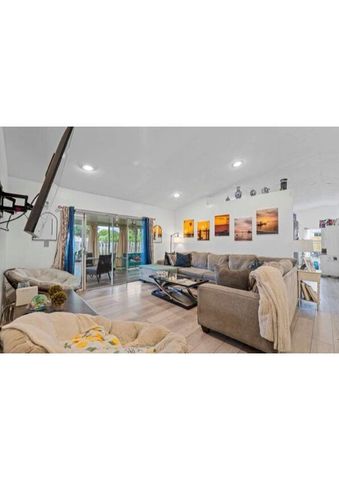 4021 SW 72ND Terrace, Davie, FL 33314