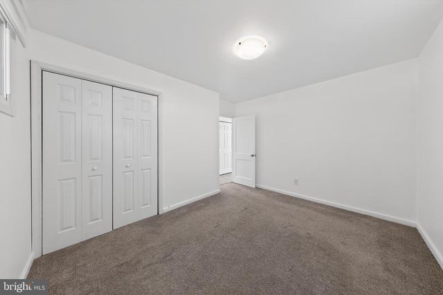 3 GLEN AVE, New Castle, DE 19720