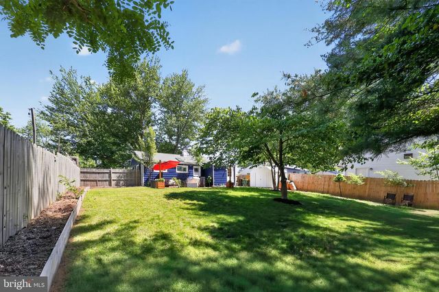 3 GLEN AVE, New Castle, DE 19720