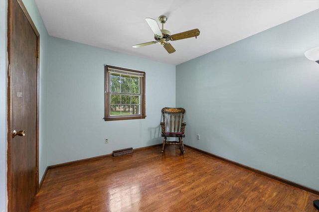16755 W Hearthside DRIVE, New Berlin, WI 53151