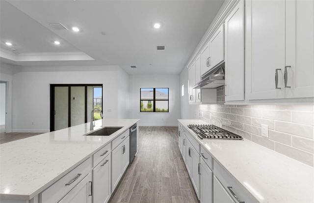 5006 GOLDEN SHORE COURT, Lakewood Ranch, FL 34211