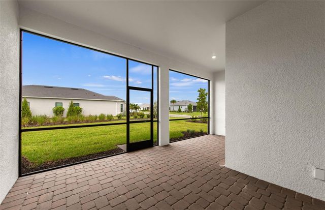 5006 GOLDEN SHORE COURT, Lakewood Ranch, FL 34211