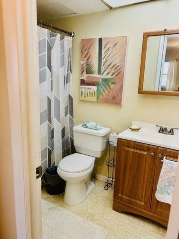 8000 Sunrise Lakes Drive N 209, Sunrise, FL 33322