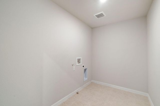 1820 Cinnamon Trail, Aubrey, TX 76227