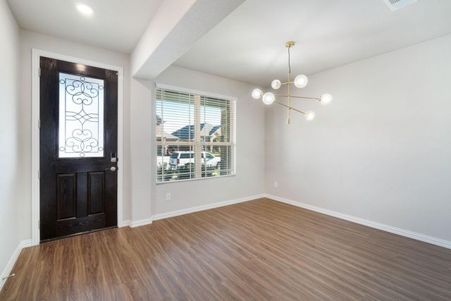 1820 Cinnamon Trail, Aubrey, TX 76227