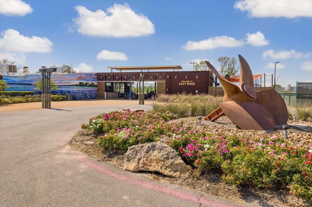 2947 Clinton Drive, Houston, TX 77020